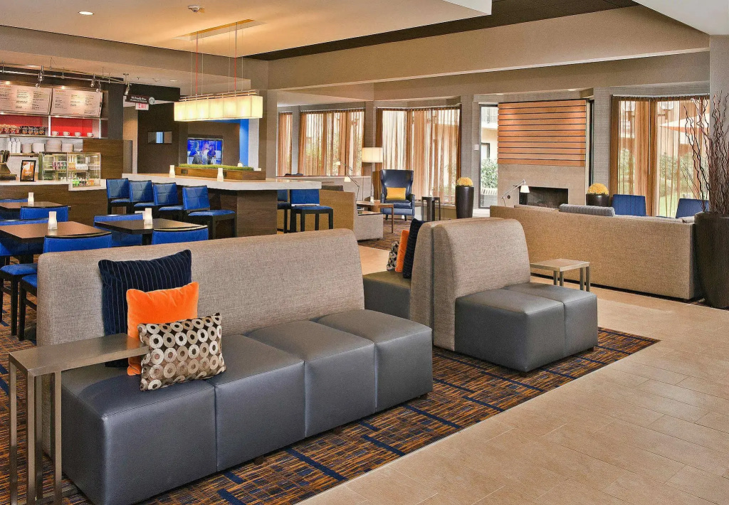 photo 1 of Courtyard by Marriott Mahwah