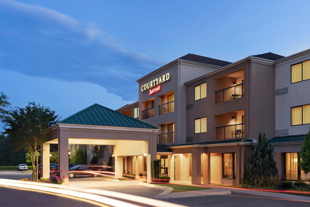 photo 1 of Courtyard Marriott Greenville