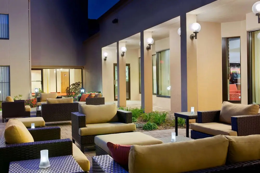 photo 1 of Sonesta Select Milwaukee Brookfield
