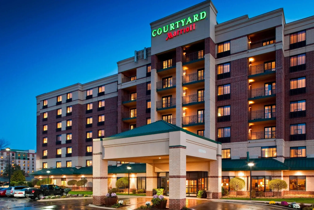 photo 1 of Courtyard by Marriott Bloomington by Mall of America