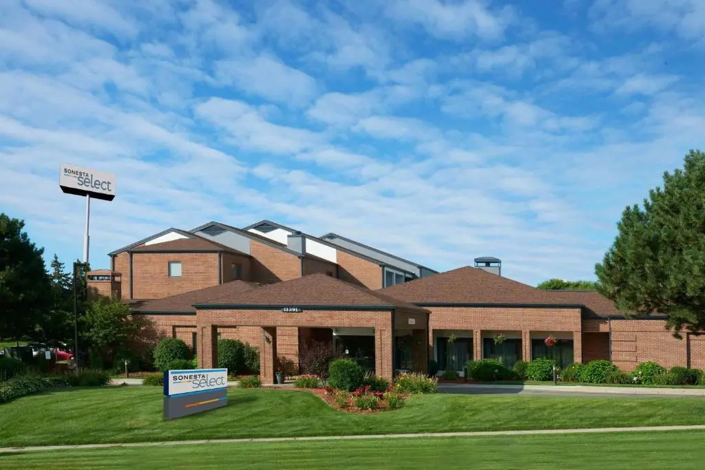 photo 1 of Comfort Inn & Suites Eden Prairie - Minneapolis Southwest