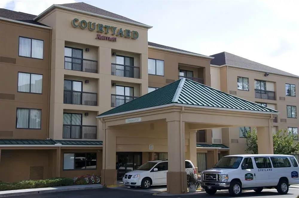 photo 1 of Courtyard Nashville at Opryland