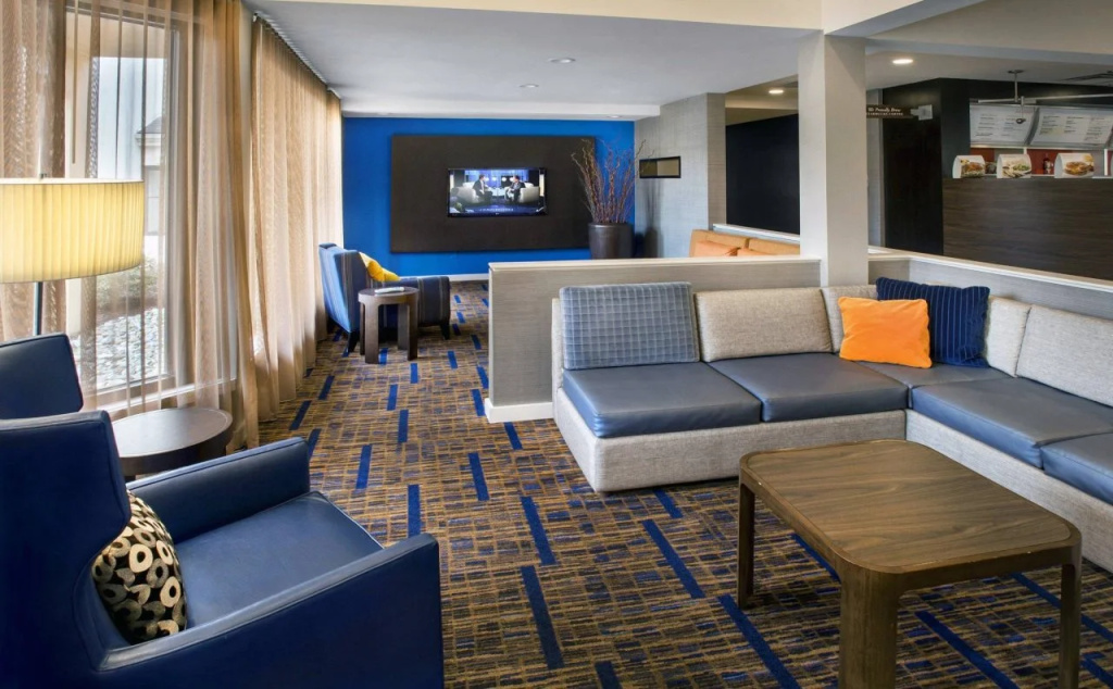 photo 1 of Courtyard New Haven Wallingford
