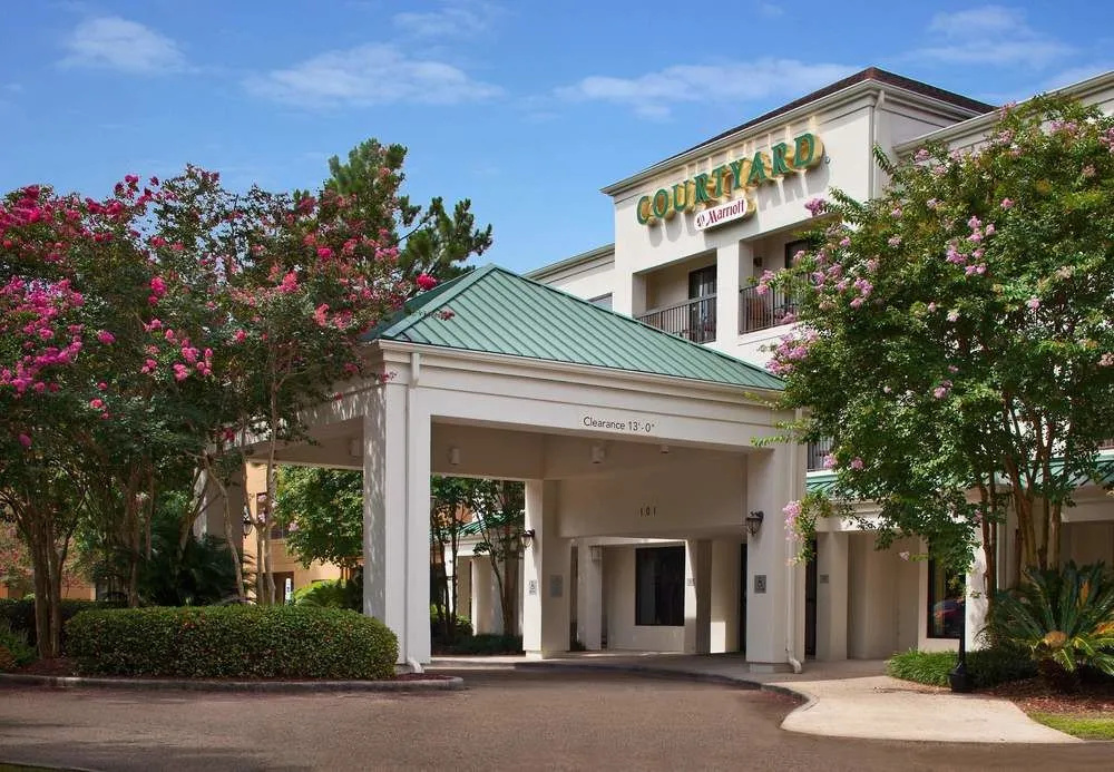 photo 1 of Courtyard New Orleans Covington/Mandeville