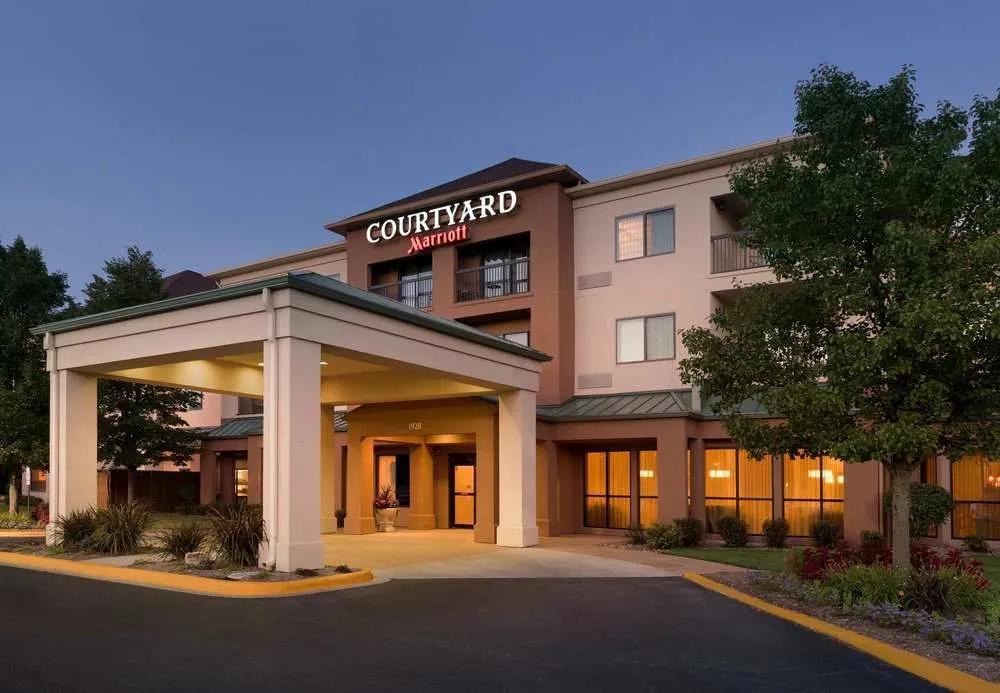 photo 1 of Courtyard Peoria
