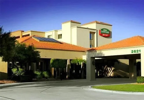 photo 1 of Courtyard Phoenix Airport