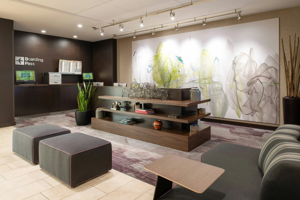 photo 1 of Courtyard By Marriott Portland Airport