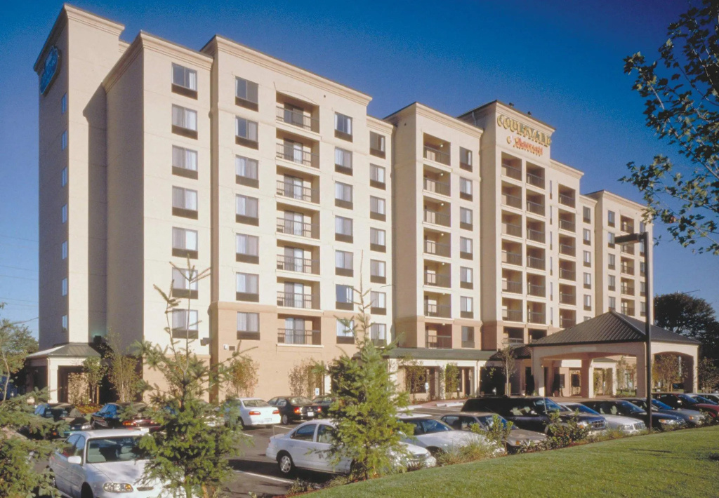 photo 1 of Courtyard by Marriott Seattle Sea-Tac Area