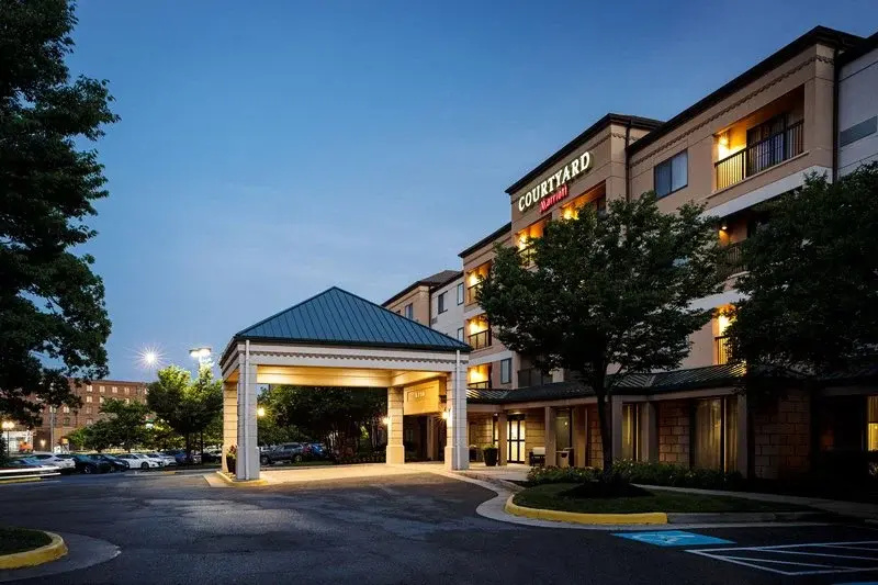 photo 1 of Courtyard Springfield