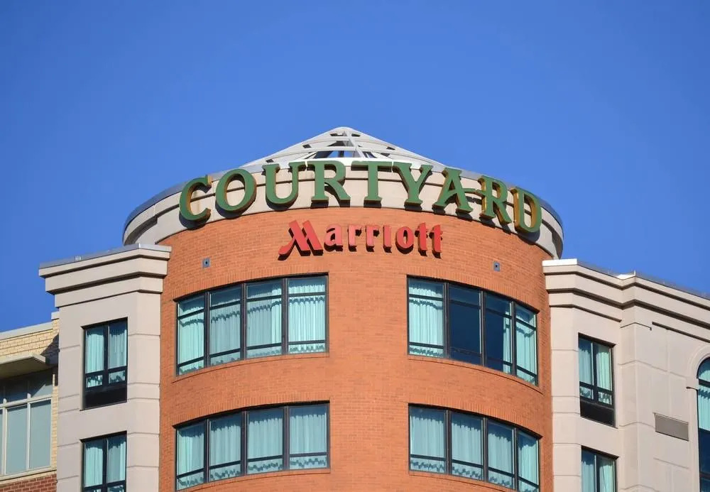 photo 1 of Courtyard By Marriott Washington Capitol Hill/Navy Yard
