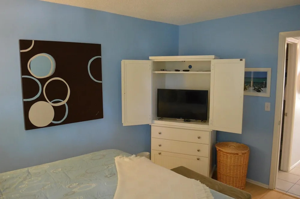 photo 1 of Cove II 822F 2 Bedroom Condo By Midnight Cove II