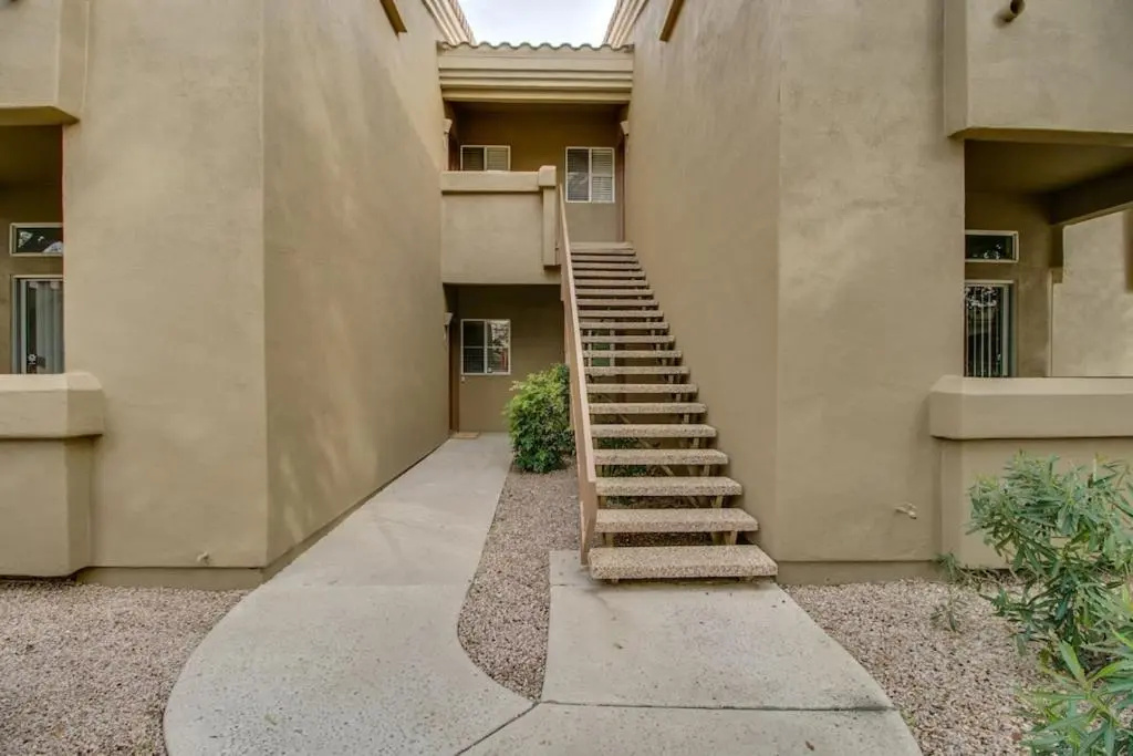 photo 1 of Cozy 1-bdrm Scottsdale Condo Next to Pool