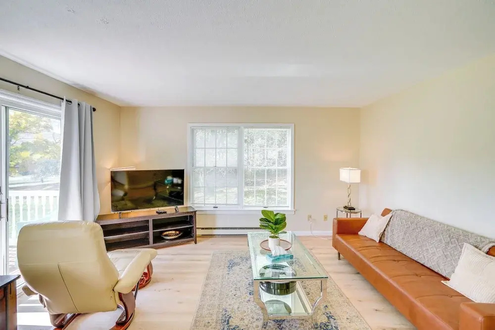 photo 1 of Cozy Catskill Condo - 2 Mi to Windham Mountain Ski