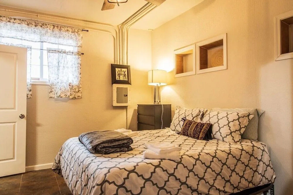 photo 1 of Cozy Concord One Bedroom