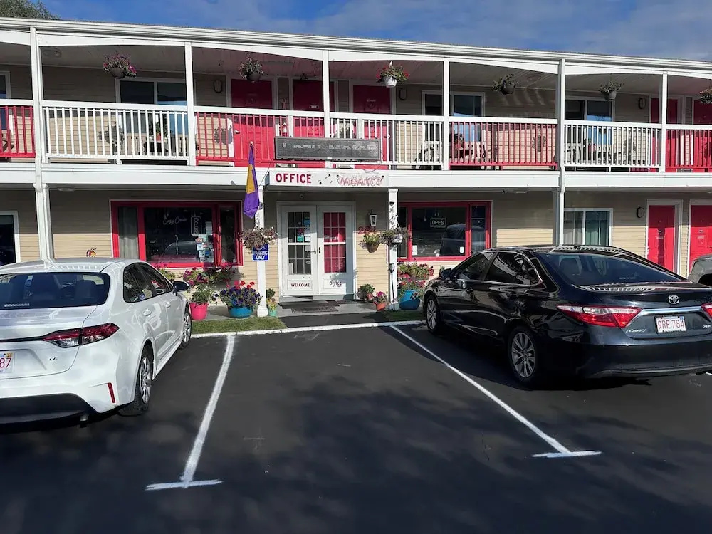 photo 1 of Cozy Corner Motel