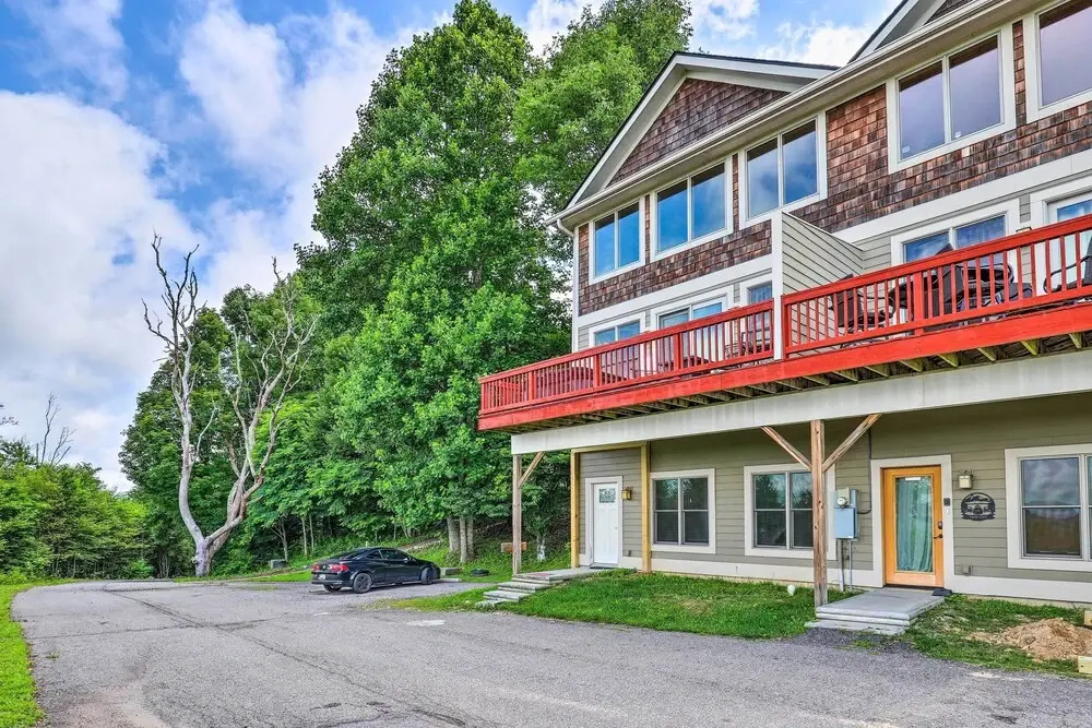 photo 1 of Getaway Chalet in Mars Hill w/ Hot Tub & Views!