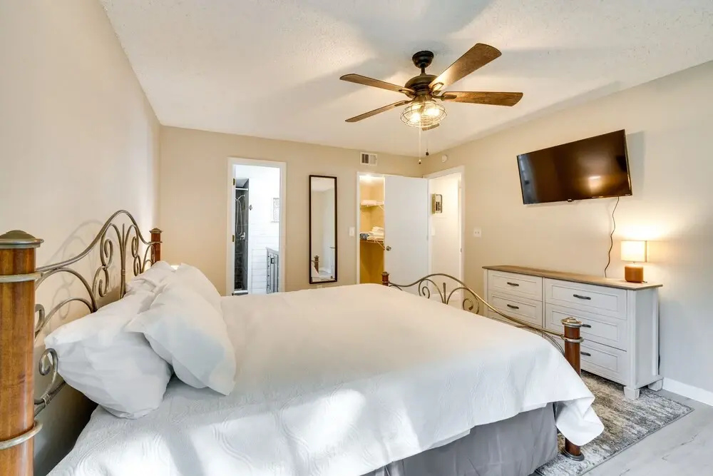 photo 1 of Cozy Kissimmee Condo Rental: 6 Mi to Disney World
