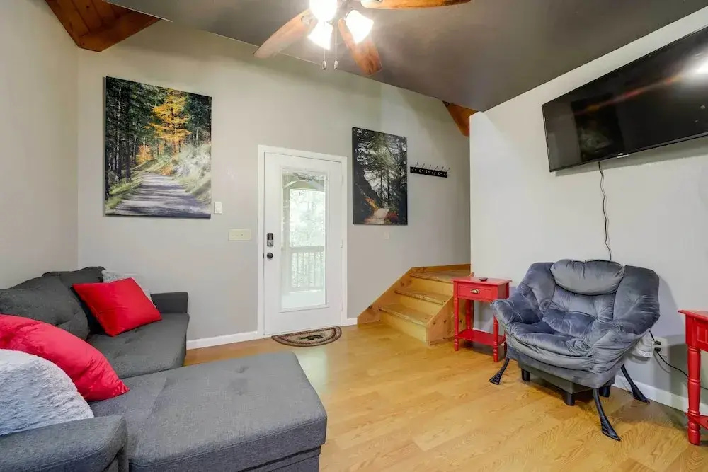 photo 1 of Private Hot Tub, Yard: Pet-friendly Whittier Cabin