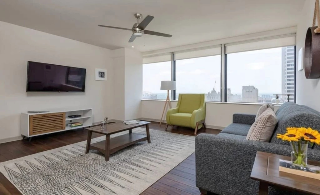 photo 1 of Cozysuites Ltv Tower