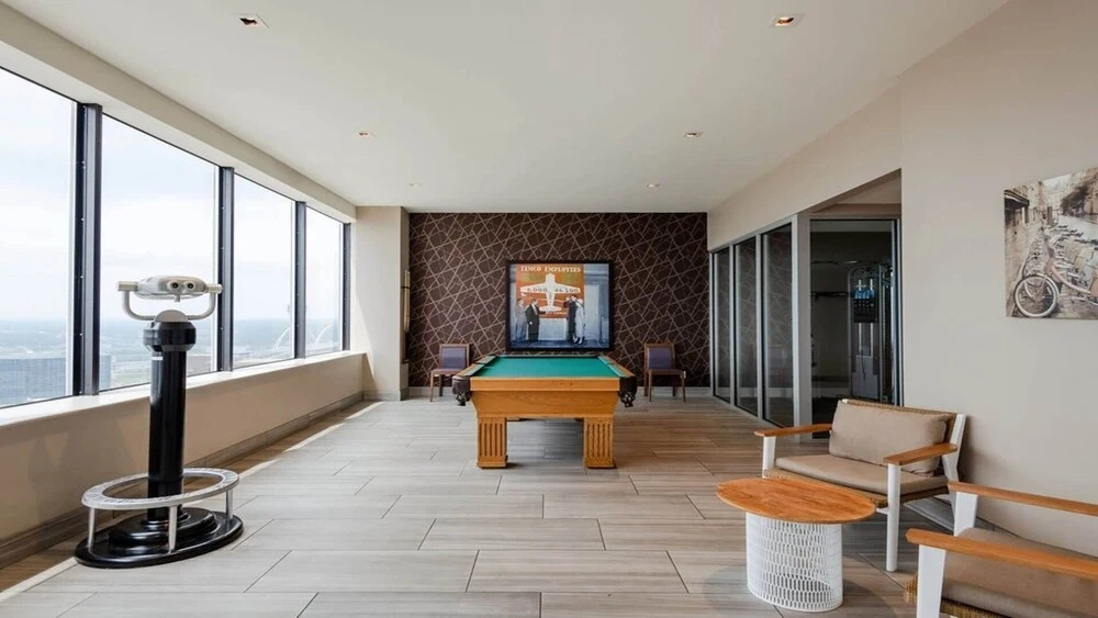 photo 1 of 16th FL Bold CozySuites w/pool, gym, roof #2