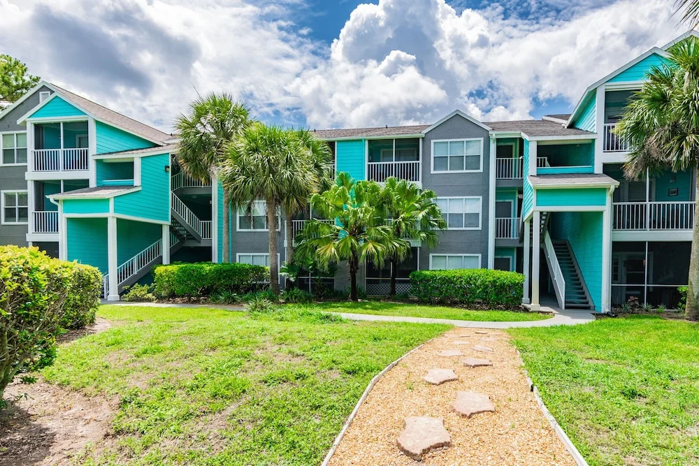 photo 1 of CP-514: Luxury Clearwater Apartment