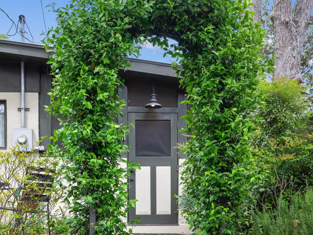 photo 1 of Craftsmith Cottage