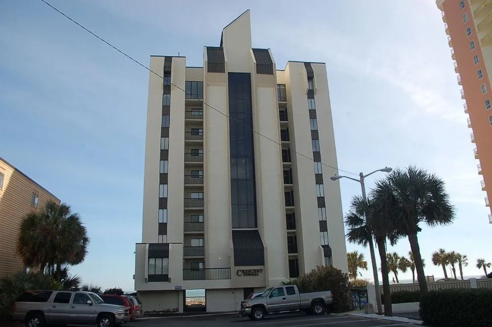 photo 1 of Crescent Towers I, Unit 403 - 1 Br Condo