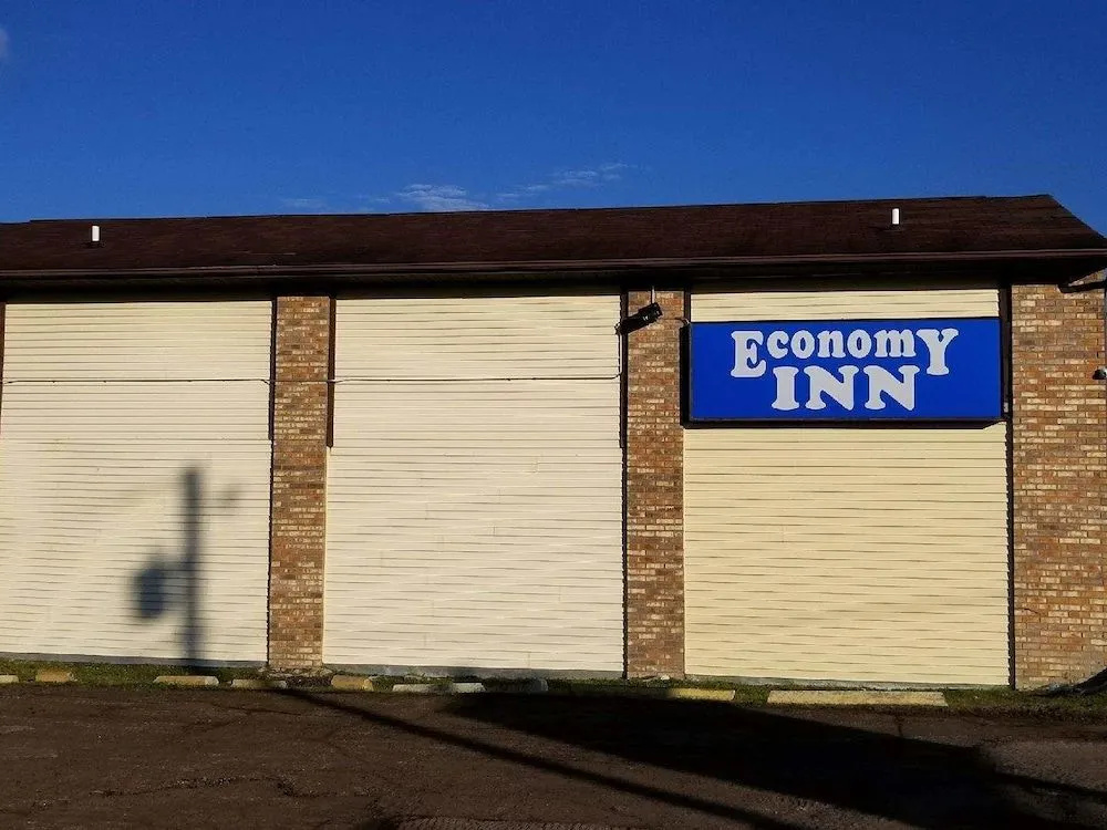 photo 1 of Economy Inn & Suites