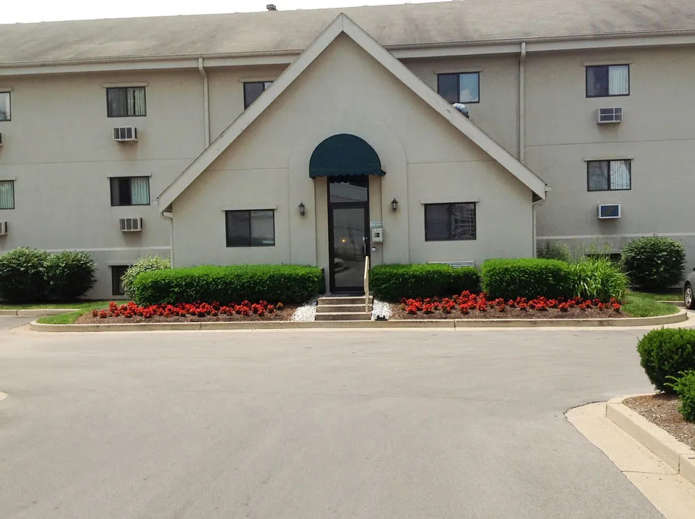 photo 1 of Crossland Economy Studios - Lexington - Patchen Village