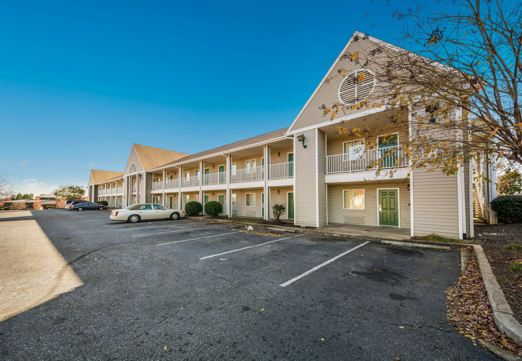 photo 1 of HomeTowne Studios by Red Roof Spartanburg - Asheville Highway
