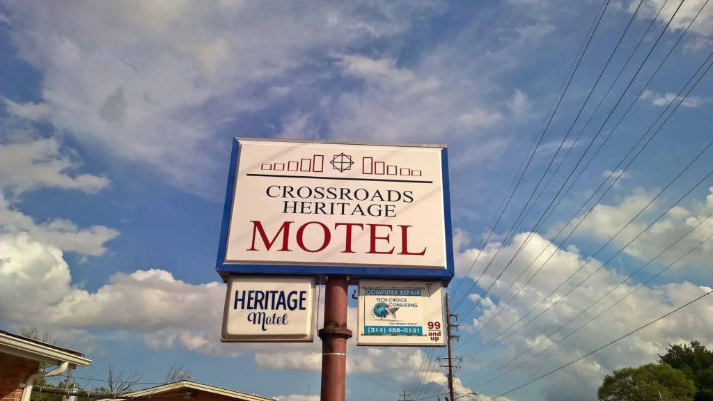photo 1 of Crossroads Heritage Motel