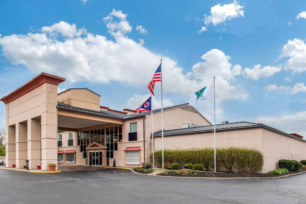 photo 1 of Quality Hotel Conference Center Cincinnati Blue Ash