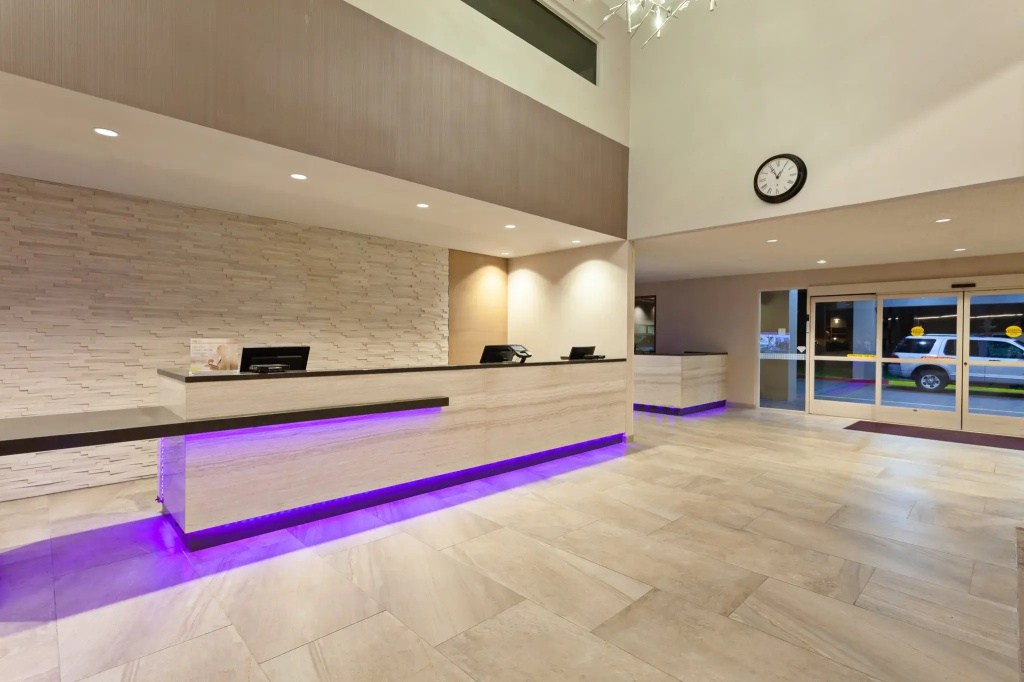 photo 1 of Crowne Plaza Silicon Valley N - Union City by IHG
