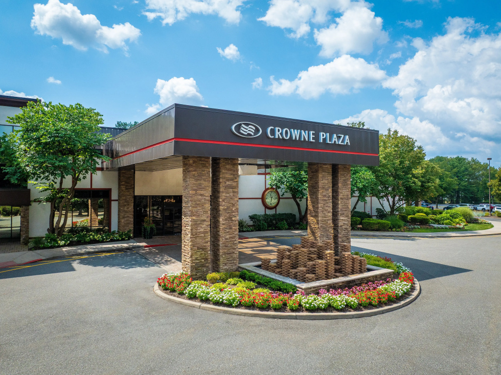 photo 1 of Crowne Plaza Suffern-Mahwah by IHG