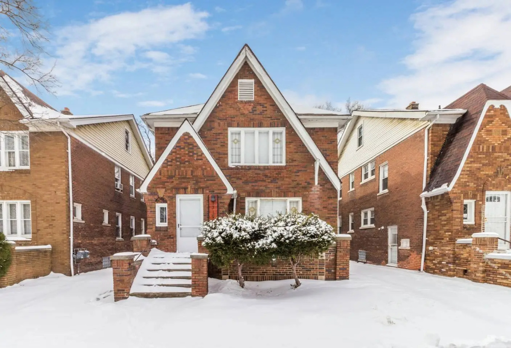 photo 1 of Great 6 Bedroom Peaceful Family Retreat in the University District