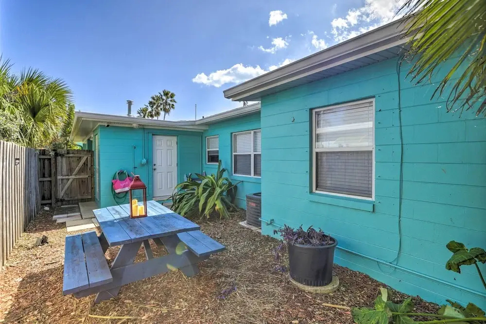 photo 1 of Cute & Cozy Florida Duplex: Walk to Beaches!