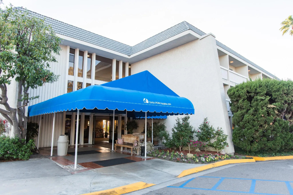 photo 1 of Dana Point Marina Inn