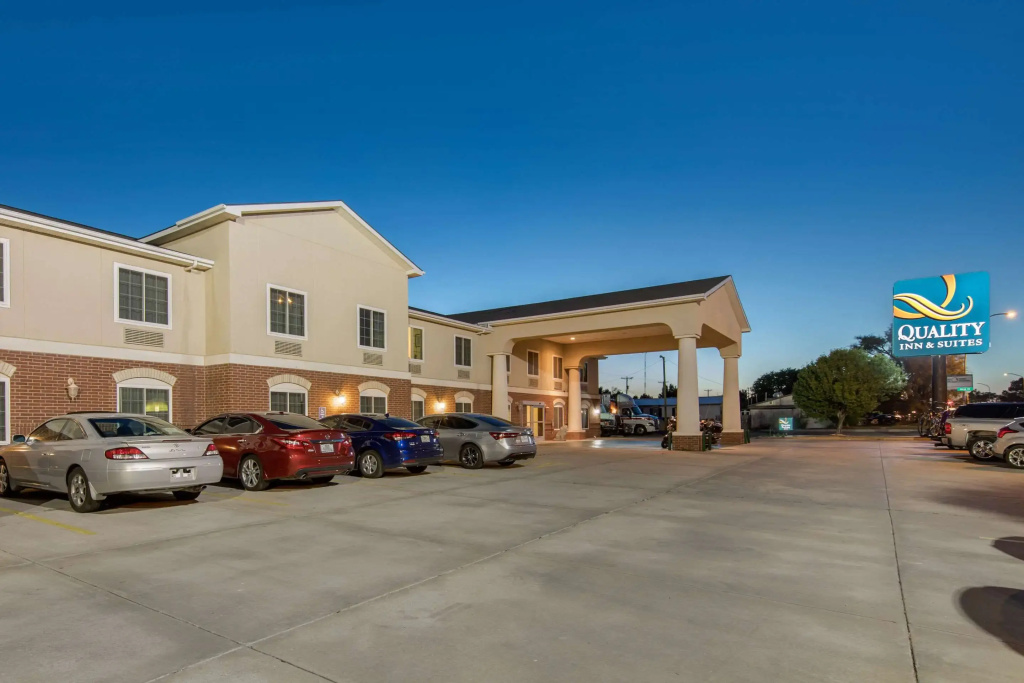 photo 1 of Quality Inn & Suites Clayton, NM