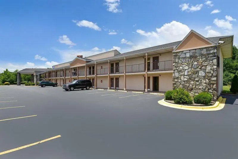 photo 1 of Days Inn