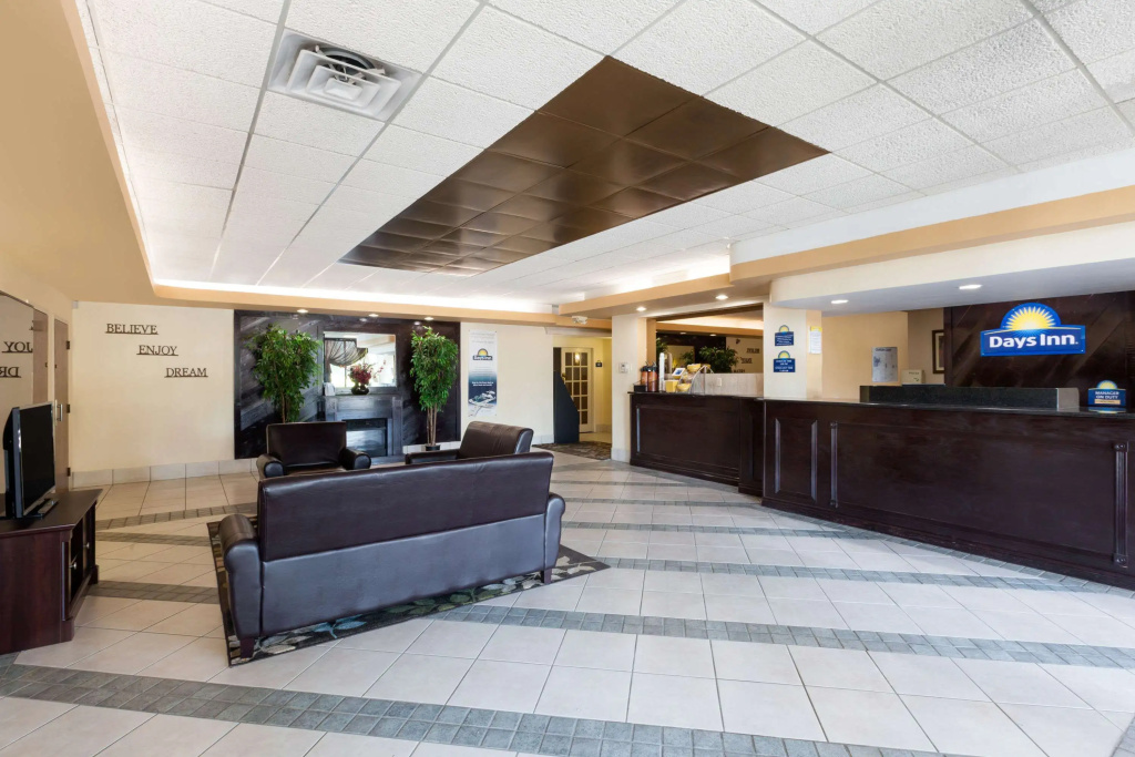 photo 1 of Days Inn by Wyndham Albion