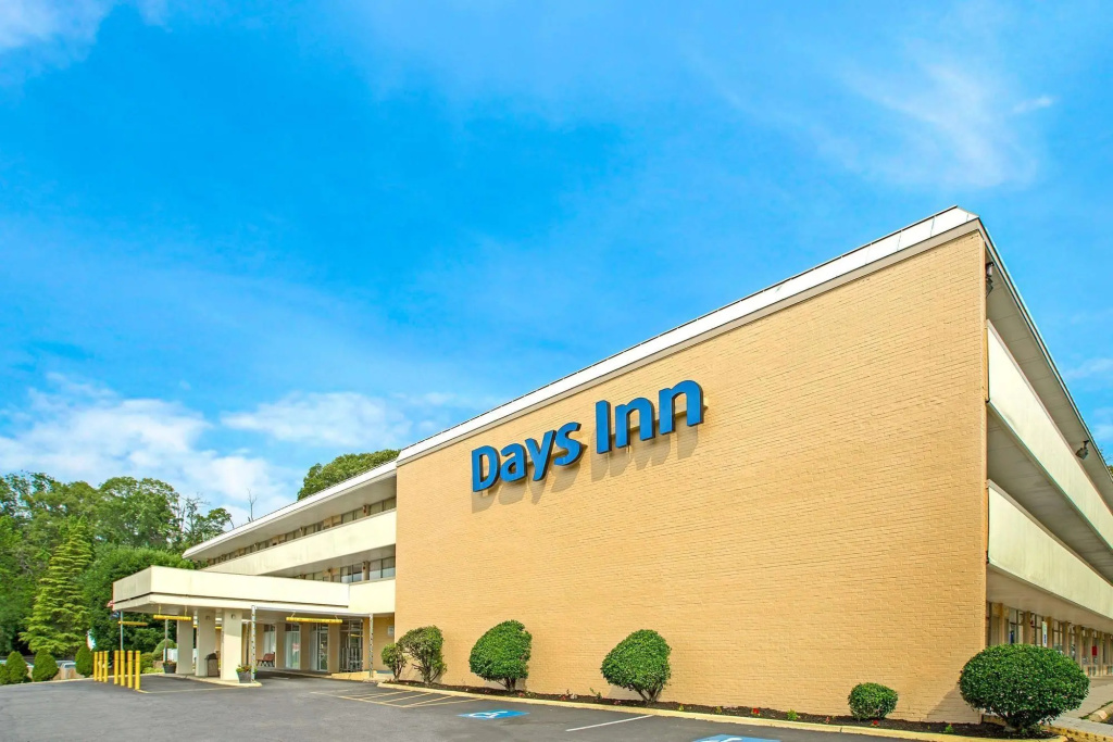 photo 1 of Days Inn by Wyndham Alexandria South
