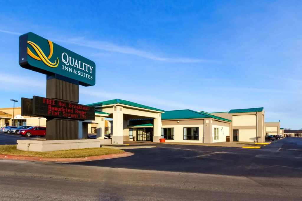 photo 1 of Quality Inn & Suites Moline - Quad Cities