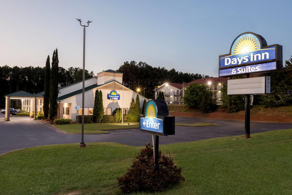 photo 1 of Days Inn & Suites by Wyndham Peachtree Corners/Norcross