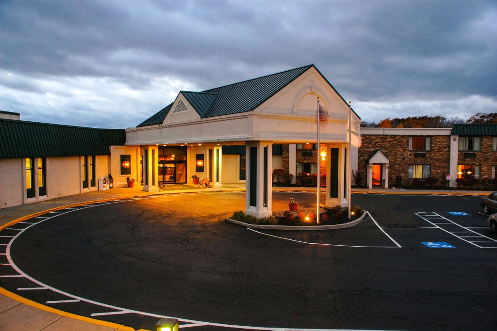 photo 1 of Quality Inn & Suites Richfield