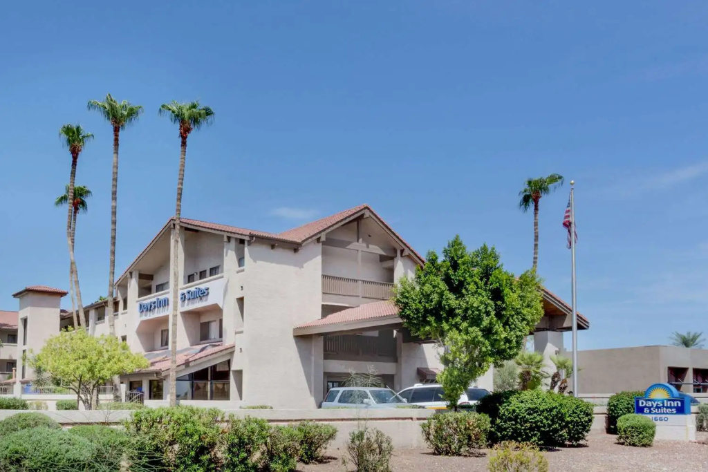 photo 1 of Motel 6 Tempe, AZ – Elliot Road