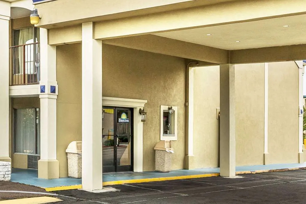 photo 1 of Days Inn Ashland
