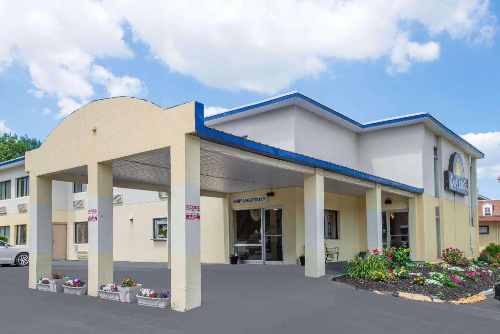 photo 1 of Days Inn by Wyndham Auburn/Finger Lakes Region