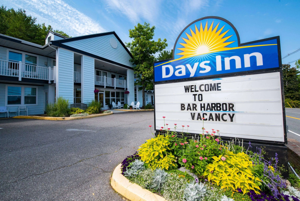 photo 1 of Days Inn Bar Harbor