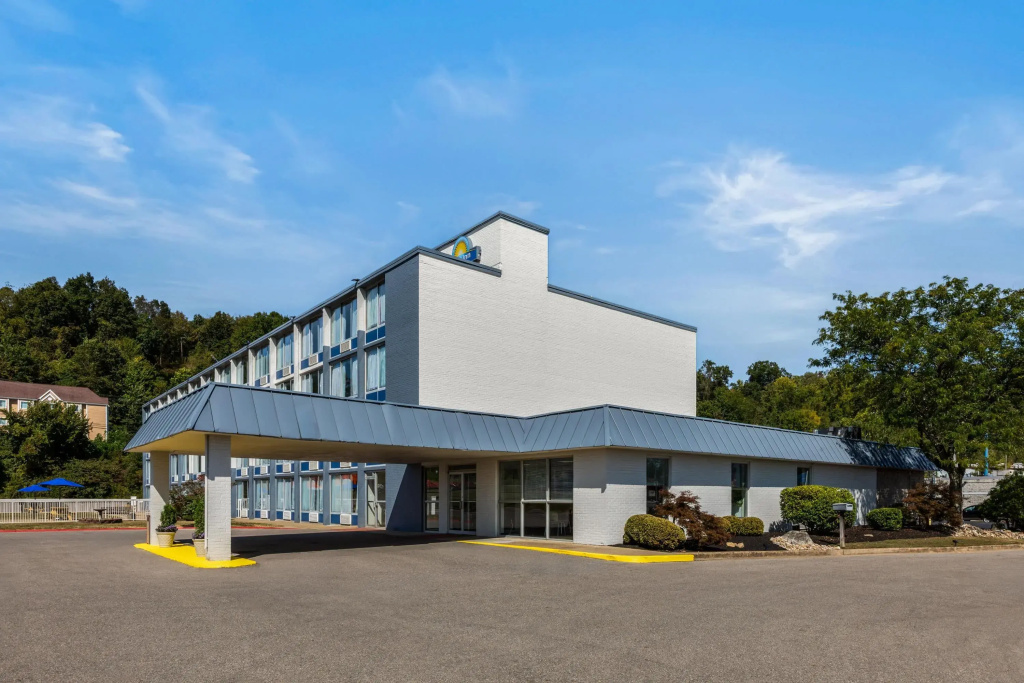 photo 1 of Days Inn by Wyndham Cambridge
