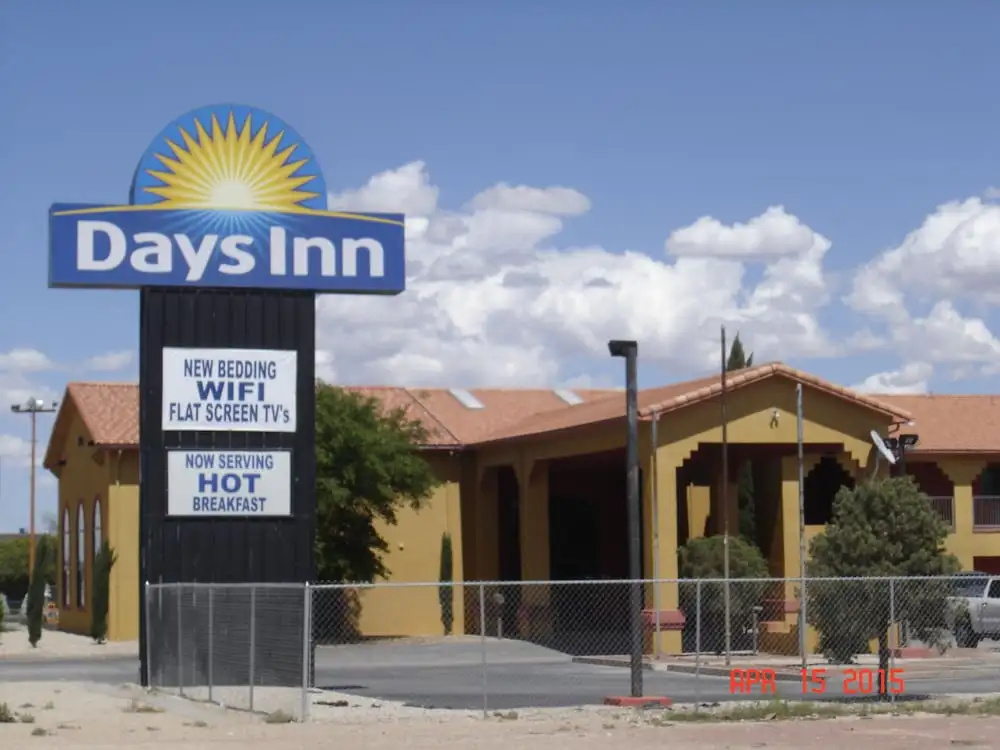 photo 1 of Days Inn By Wyndham Carlsbad, Nm